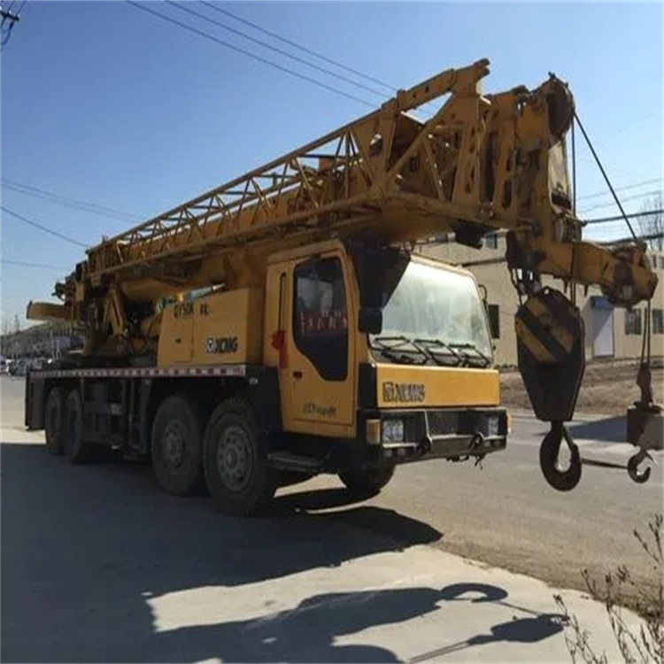 浈江吊车怎么吊装挖掘机